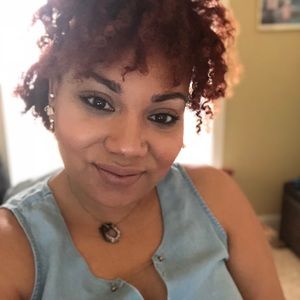 Meet your Posher, Alexandra